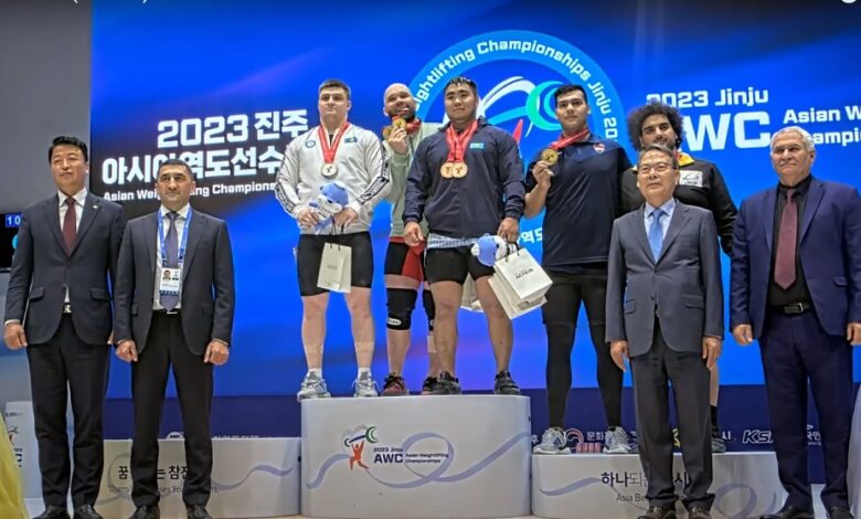 دسته 109 کیلوگرم قهرمانی مردان آسیا