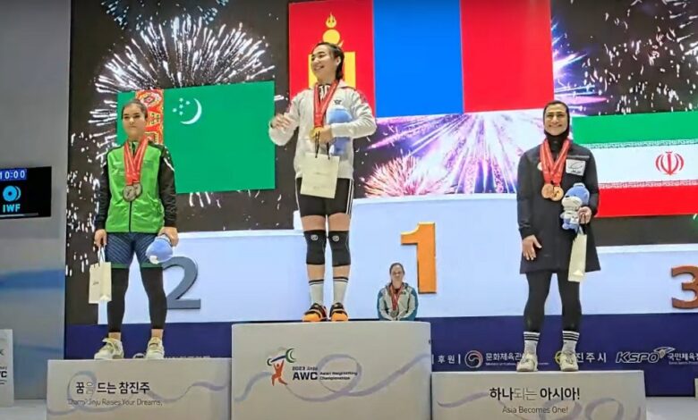 فاطمه کشاورز دسته 64 کیلو قهرمانی آسیا