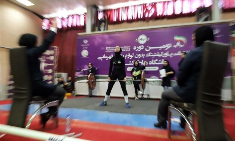 تیم پاورلیفتینگ زنان